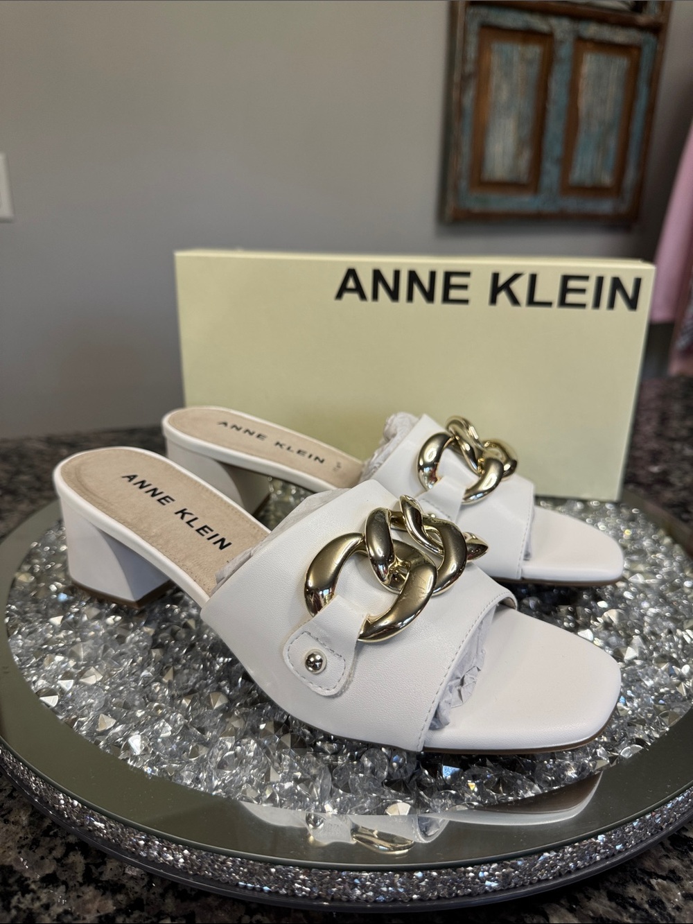 Anne Klein White Slide Mules with Gold Chain Accent NEW 9